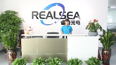 以创新技术领跑高速光模块赛道-睿海光电